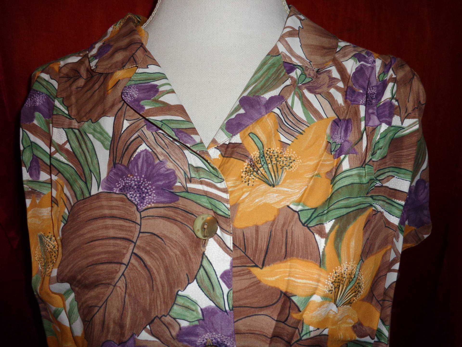 Blusevintagegeblümtblumenflowershippieoversized Blusevintagegeblümtblumenflowershippieoversized von Vintagewunderwelt