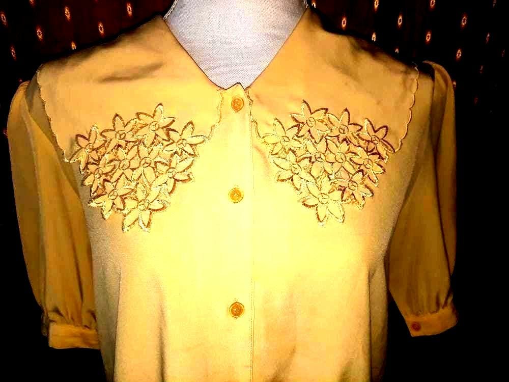 Blusevintagegelbml Blusevintagegelbml von Vintagewunderwelt