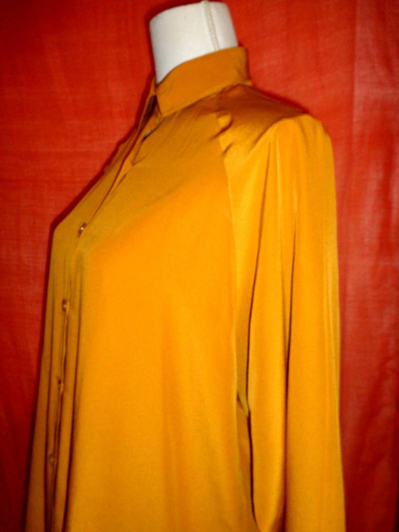 Blusevintagegelbpolyester40Oversized Blusevintagegelbpolyester40Oversized von Vintagewunderwelt