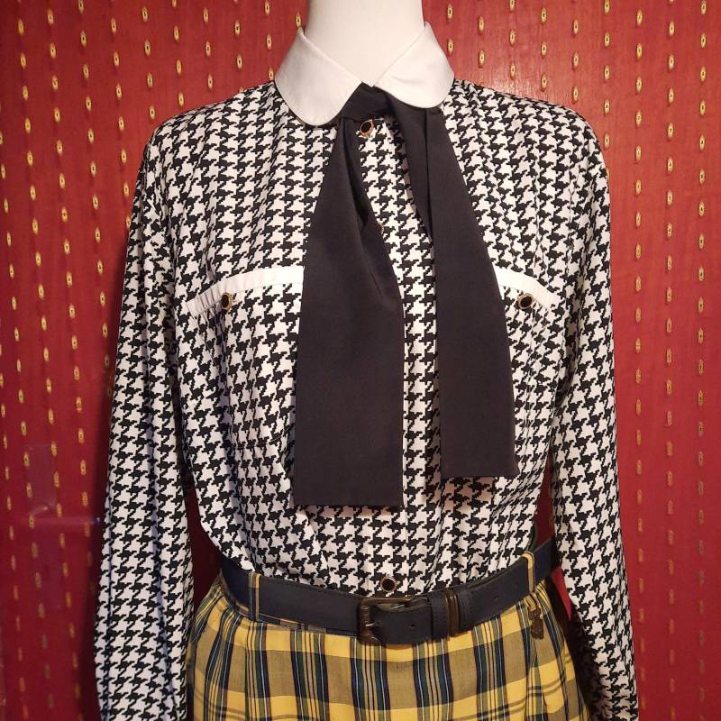 Blusevintagekariertschwarzweiß44L von Vintagewunderwelt