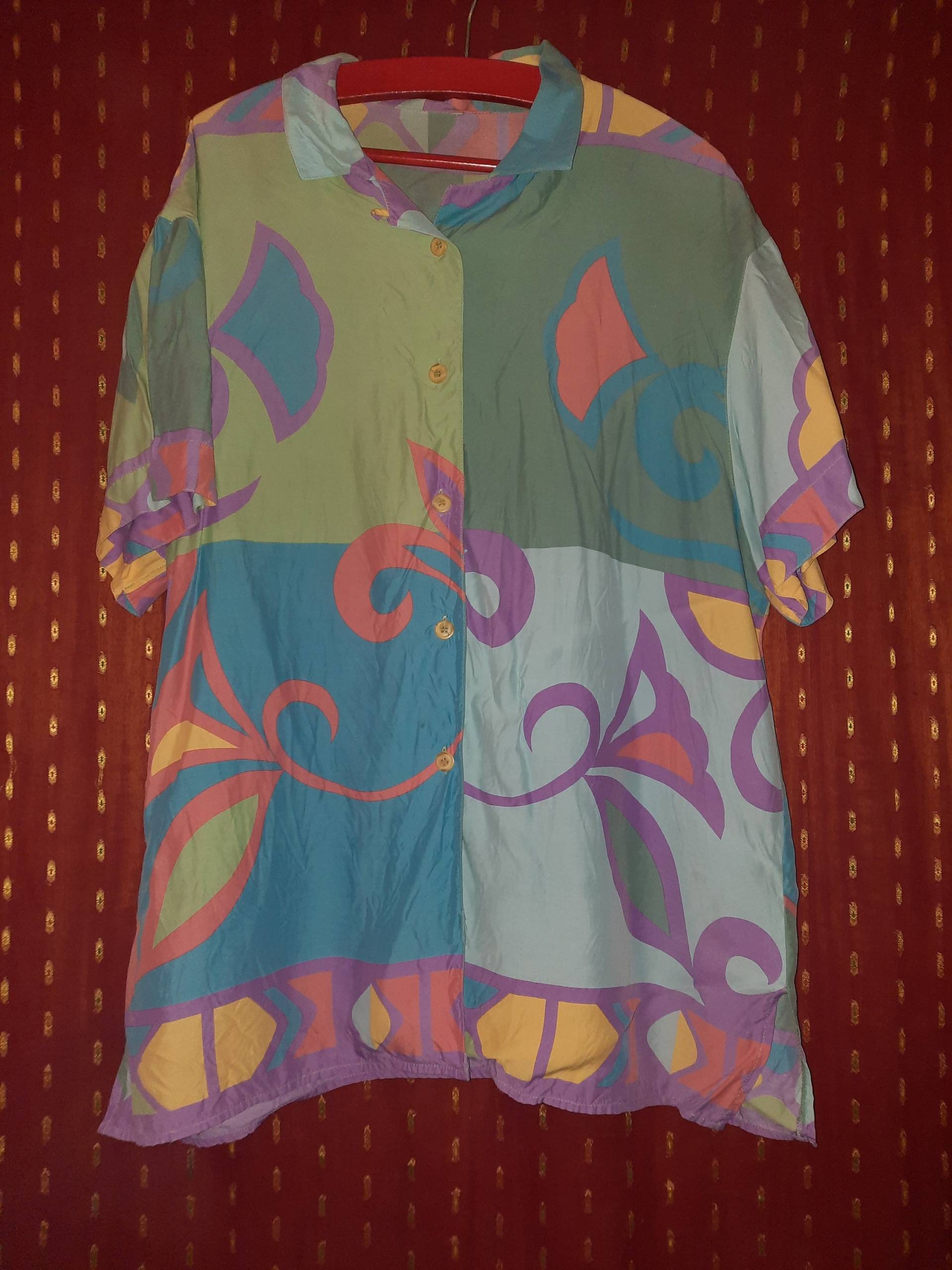 Blusevintagepastelloversized46L Blusevintagepastelloversized46L von Vintagewunderwelt
