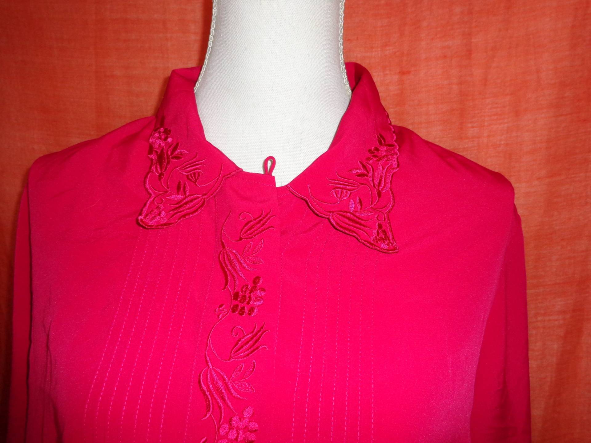 Blusevintagepinkoversizedkunstfaser Blusevintagepinkoversizedkunstfaser von Vintagewunderwelt