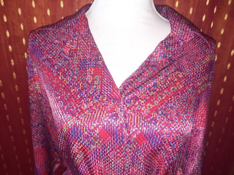 Blusevintagerot42 von Vintagewunderwelt