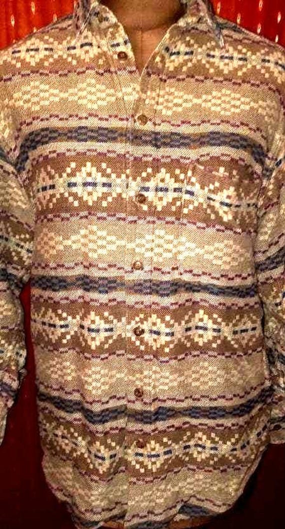 Hemdblusevintagecrazypatternm3940 Hemdblusevintagecrazypatternm3940 von Vintagewunderwelt