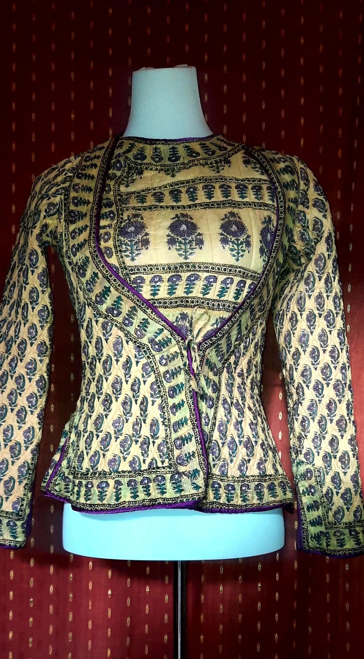 Jackevintagesgelblila von Vintagewunderwelt