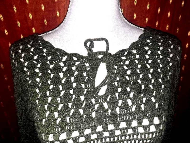 Pullipullovergrünhäkellooksm von Vintagewunderwelt