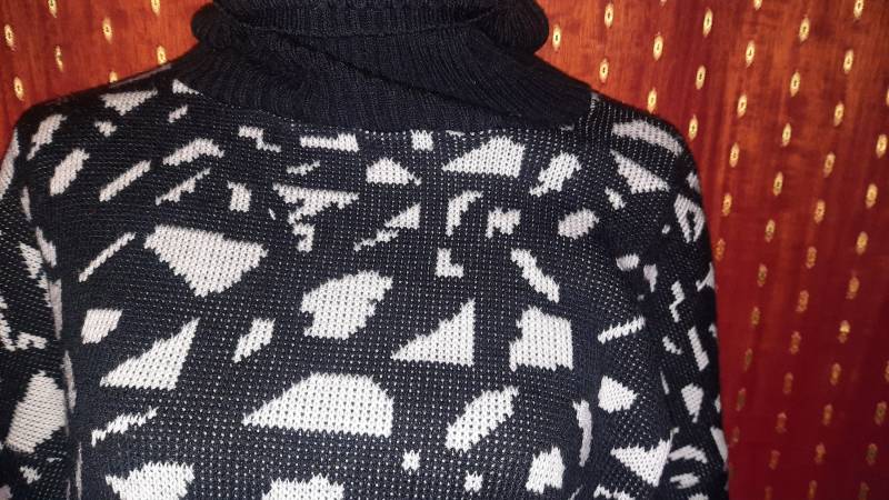 Pulloverpullischwarzweiß von Vintagewunderwelt