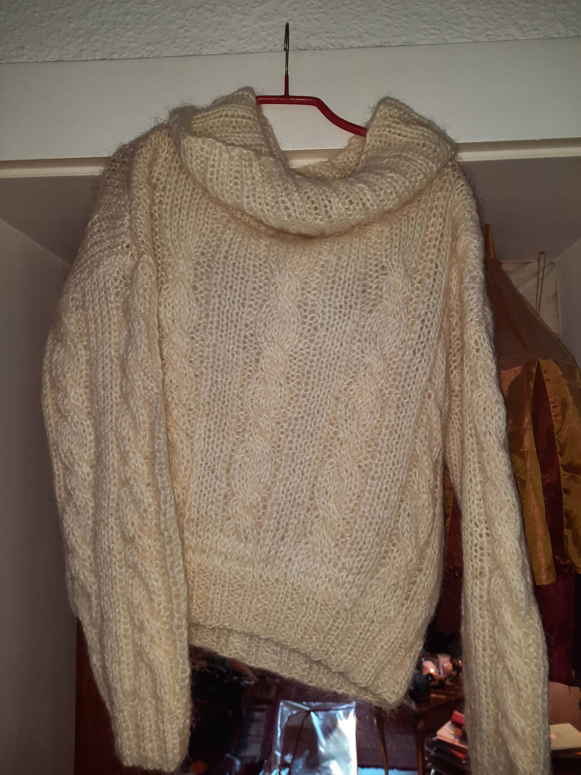 Pulloverpullivintagebeige3840 von Vintagewunderwelt