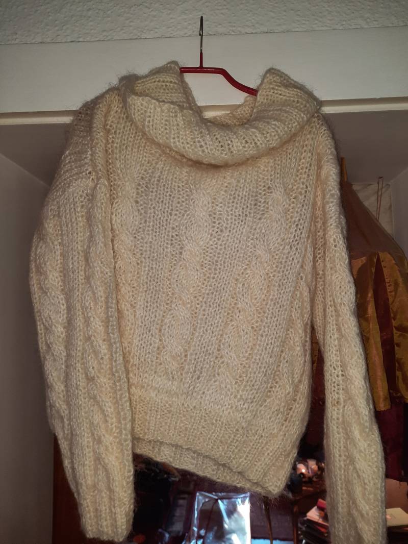 Pulloverpullivintagebeige3840 von Vintagewunderwelt