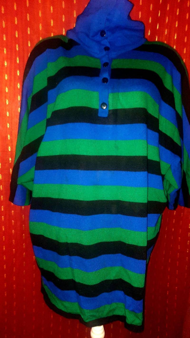 Pulloverpullivintageblauschwarzgrün von Vintagewunderwelt