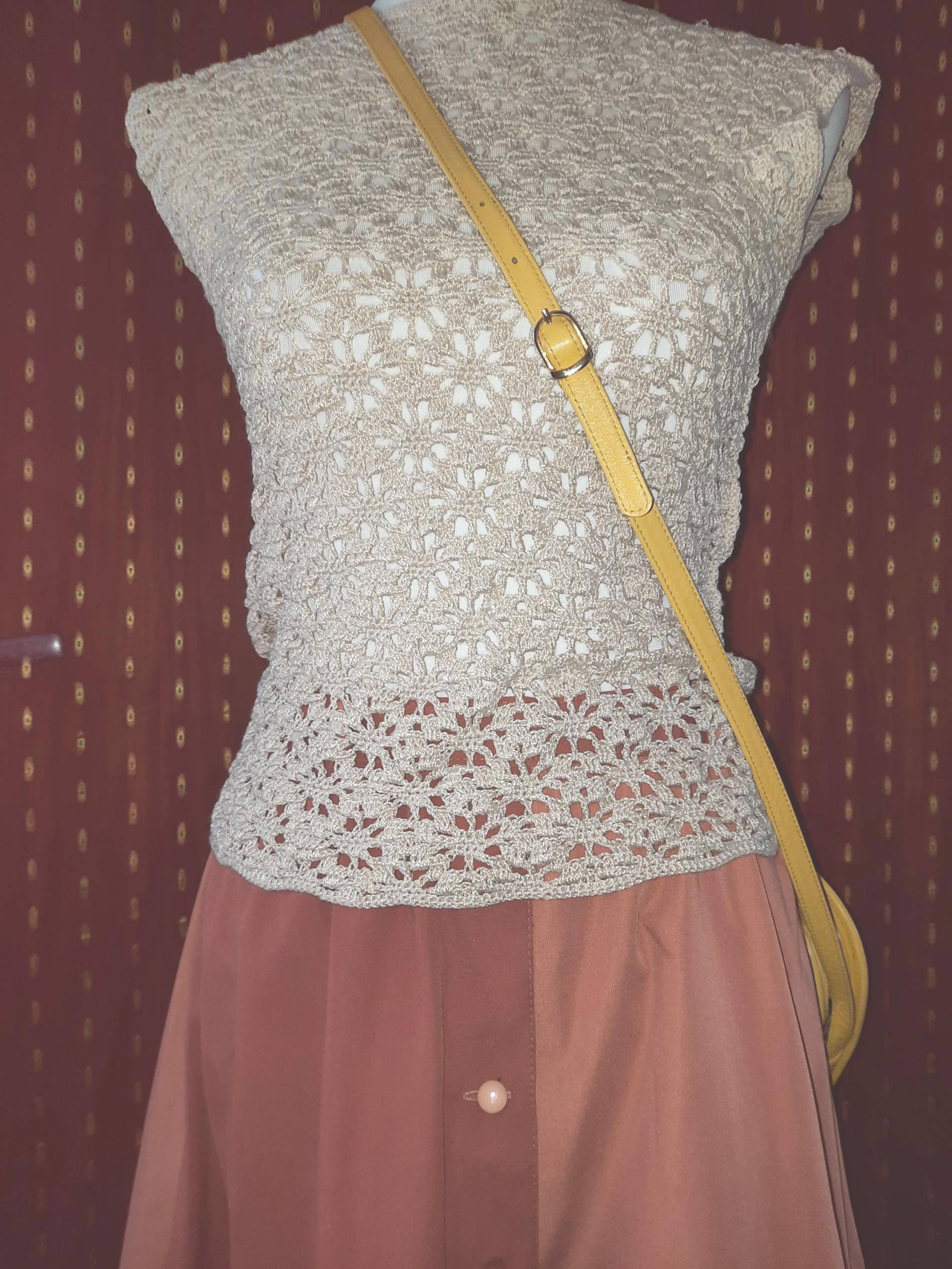 Pullunderbeigesm3840 von Vintagewunderwelt