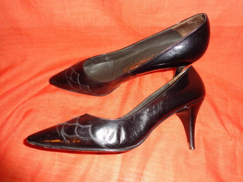 Pumpsschwarzvintagelederhigh Heels43637 von Vintagewunderwelt