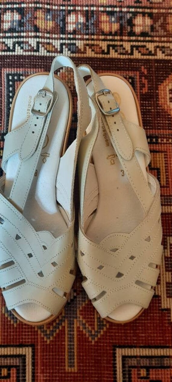 Schuhesandalen38Beigeweiß Schuhesandalen38Beigeweiß von Vintagewunderwelt