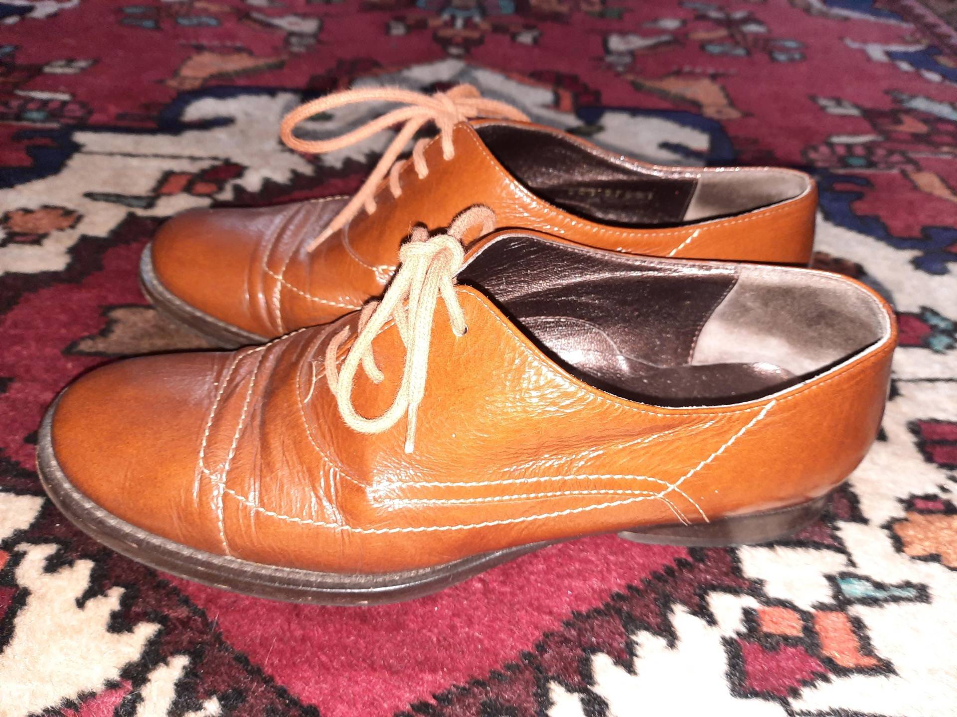 Schuhevintagelacesbraunlario18983637 von Vintagewunderwelt