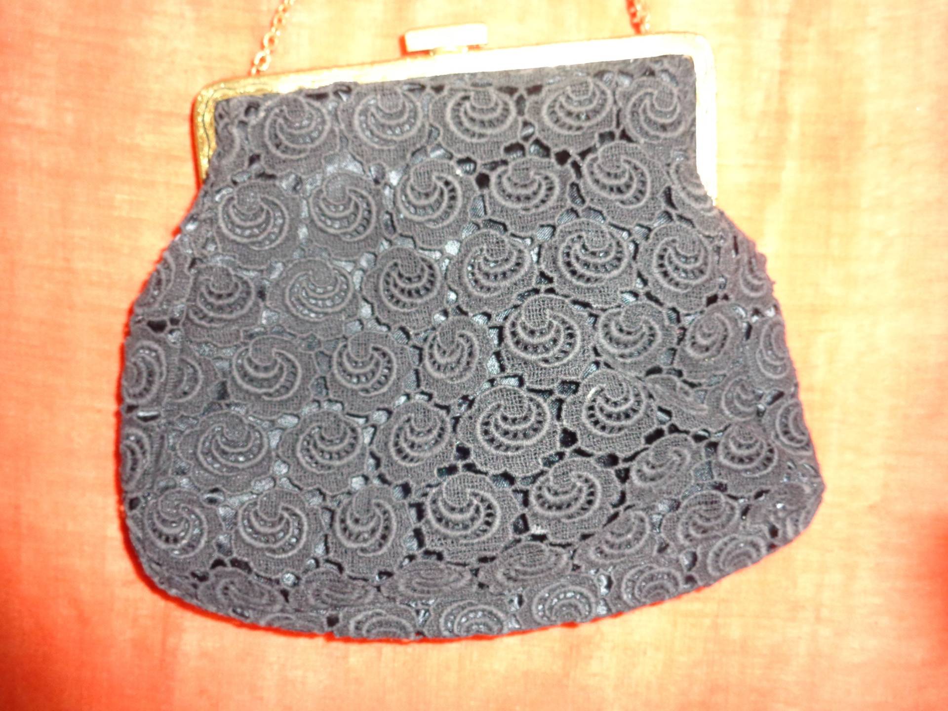 Tascheschwarzabendtaschehäkellookelegant Tascheschwarzabendtaschehäkellookelegant von Vintagewunderwelt