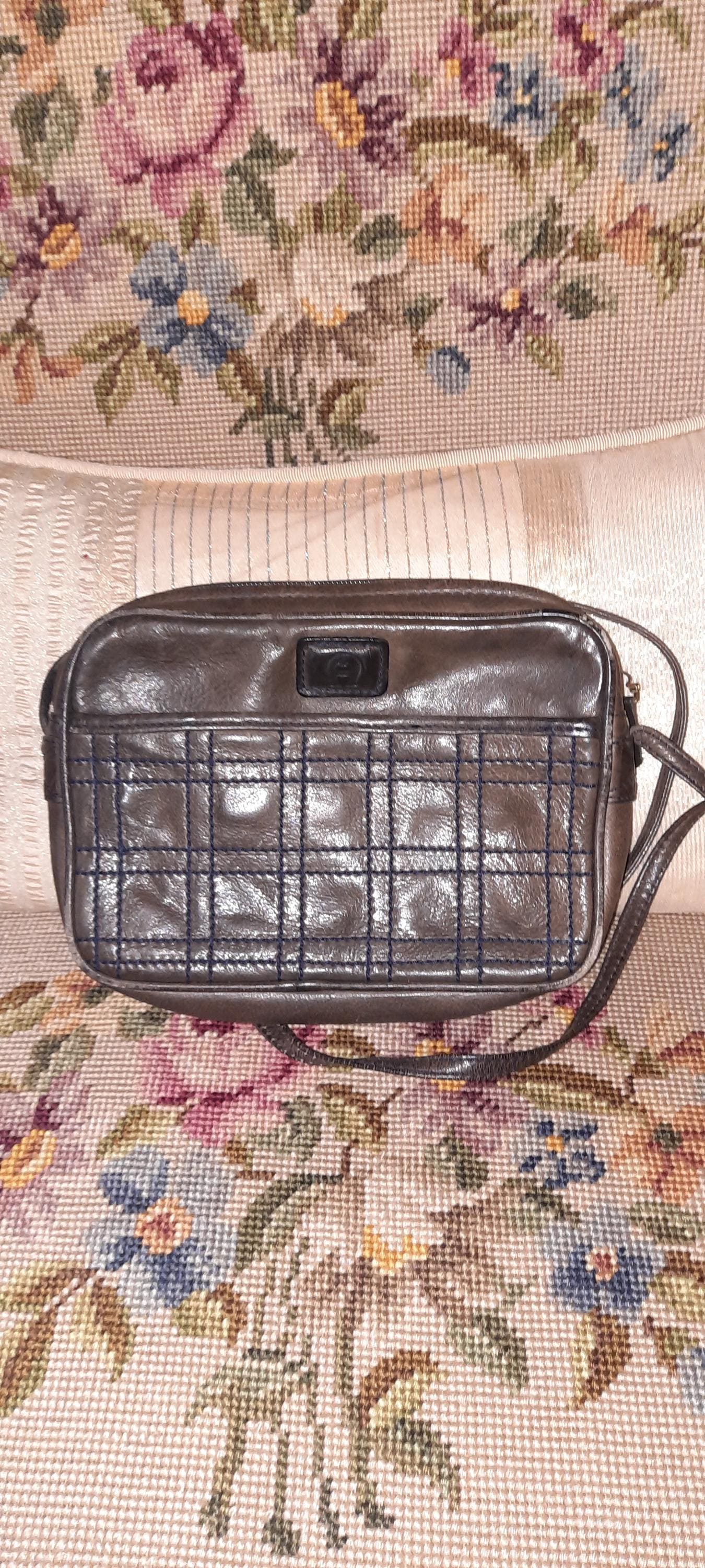 Taschevintageaignergraubraun Taschevintageaignergraubraun von Vintagewunderwelt