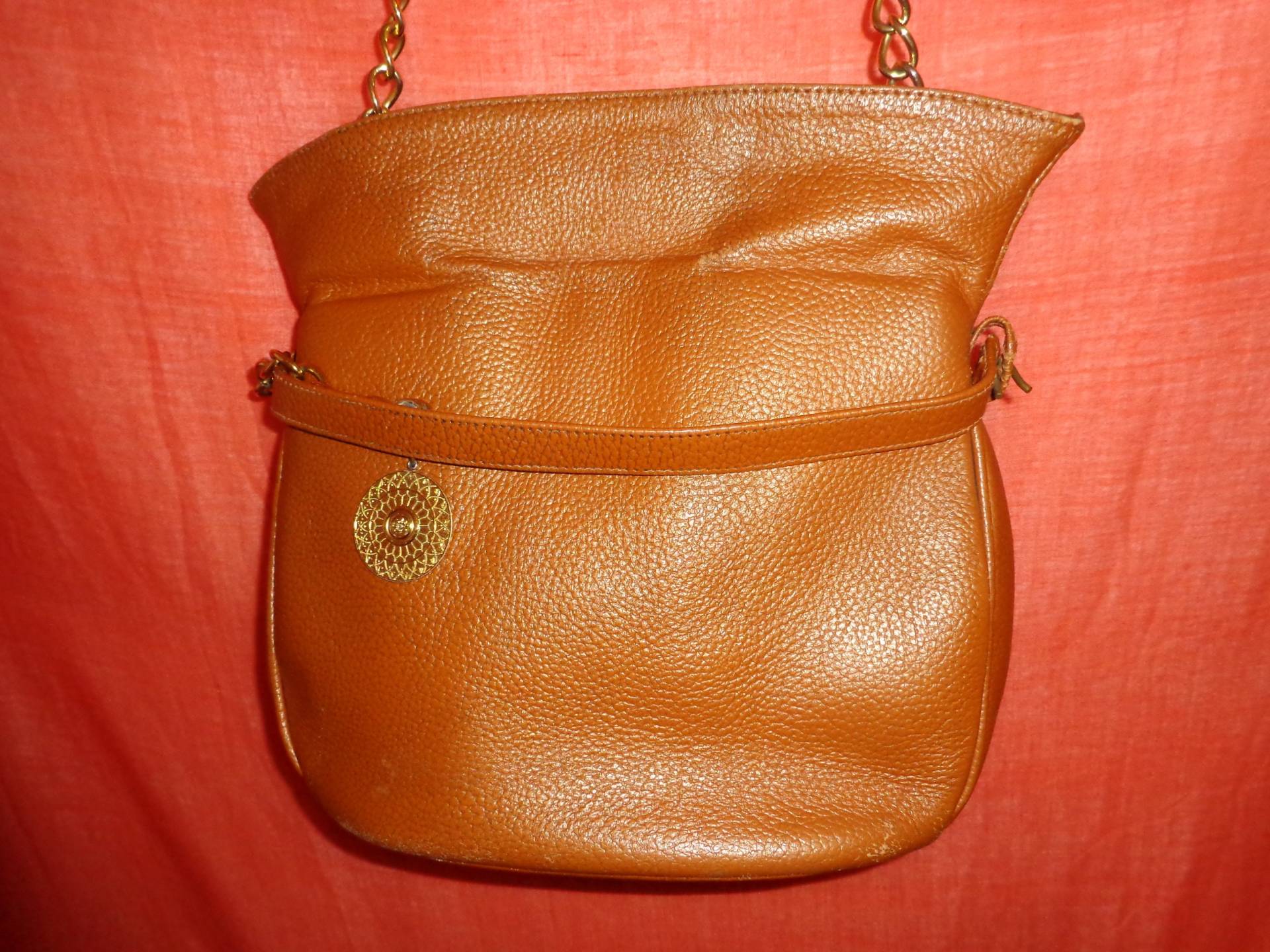 Taschevintageledergold von Vintagewunderwelt