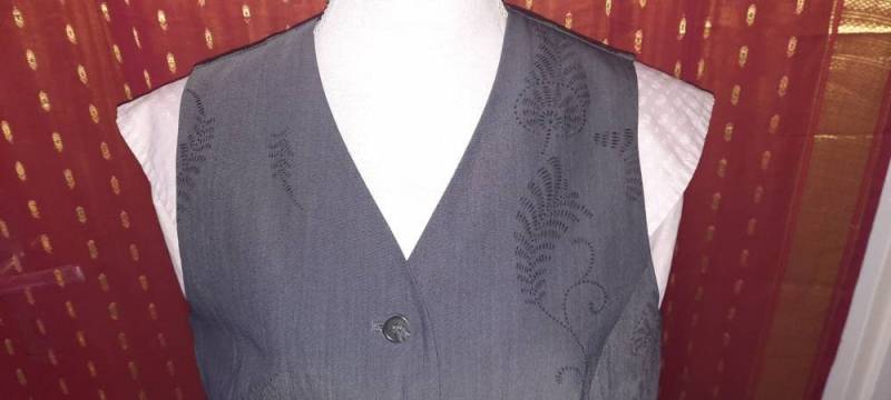 Westevintagegrauml4442 von Vintagewunderwelt