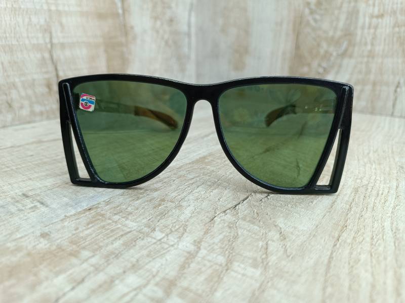 Vintage Sonnenbrille, Schwarze Disco Brille in Original Box | 1980S von VintagioUA