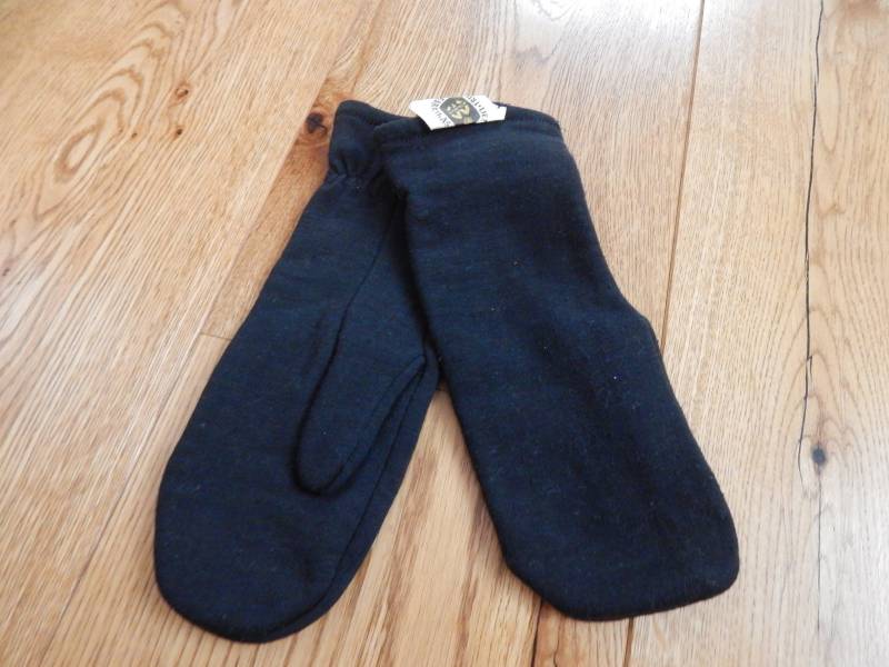 Kinder/Damen Baumwolle Fulling Schwarze Handschuhe Mit Fabrik Tag Retro Unbenutzt Made in Der Udssr 1970Er Jahre von Vintegelane