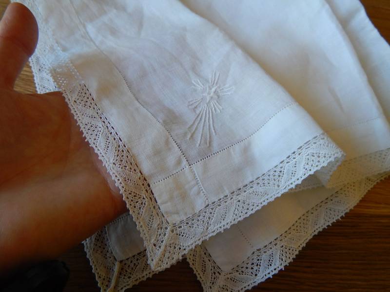 Vintage Handgemachtes Taschentuch Brücke Licht Leinen Accessoire Hochzeitsgeschenk Für Brautjungfer Unisex Kleidung von Vintegelane