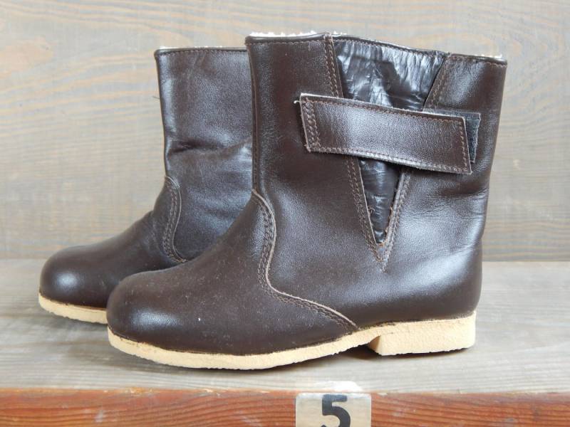 Vintage Kinder Lederstiefel Braun Stiefel Retro Kinderstiefel Mit Wolle Futter Schuhe von Vintegelane