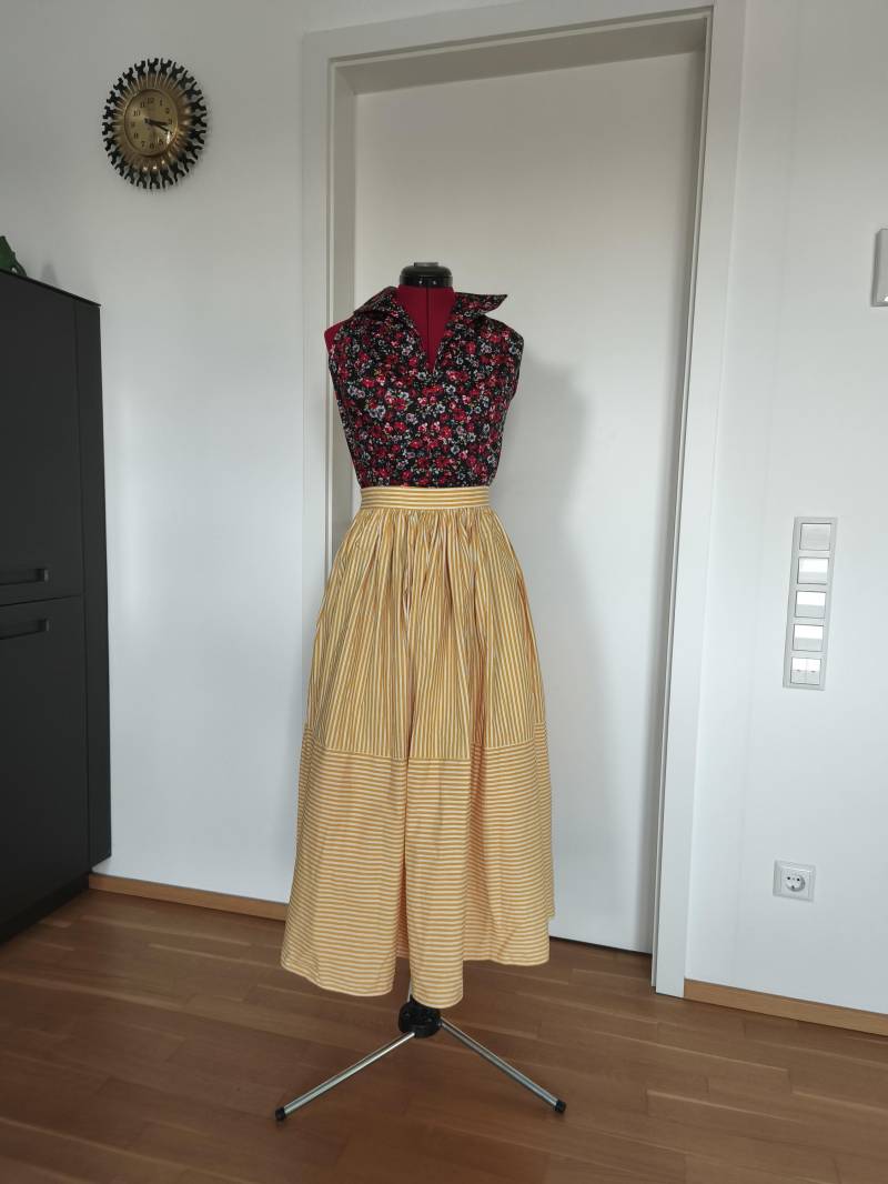 Vintage Skirt 50S Retro Rockabilly Gr 38/40 von VintiArt