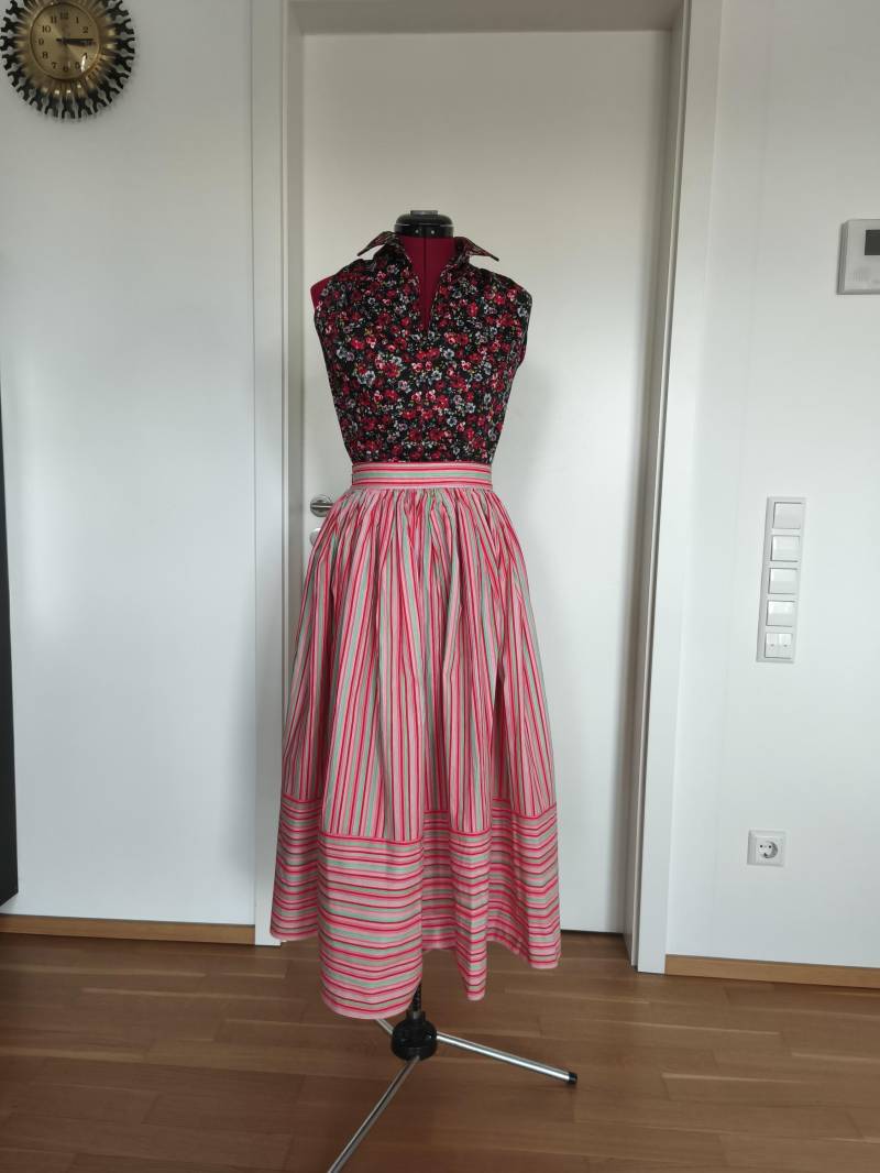 Vintage Skirt Rock 50S Retro Rockabilly Gr 38/40 von VintiArt