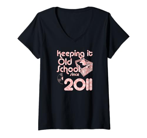 Damen Keeping It Old School Since 2011 Year Box of Vinyl Records T-Shirt mit V-Ausschnitt von Vinyl Record Collecting Girl Birthday Party Supply