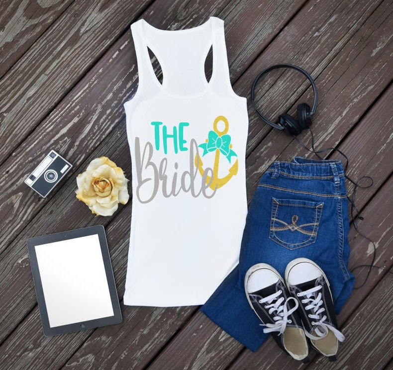 Die Braut-Racerback-Tunika-Top, Bachelorette Party-Outfit von VinylbyV