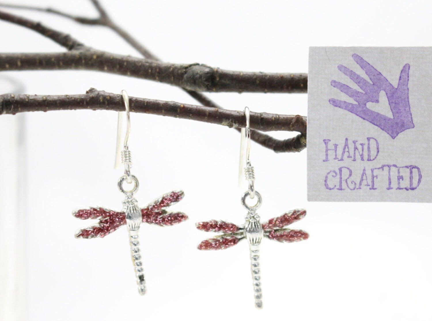 Libelle Baumeln Ohrringe. Von Hand Emailliert Rosa Schimmer Über Sterling Silber. Wald, Insekt, Natur Inspiriert. Gärtner, Vogelbeobachter Geschenk Libelle Baumeln Ohrringe. Von Hand Emailliert Rosa Schimmer Über Sterling Silber. Wald, Insekt, Natur Inspiriert. Gärtner, Vogelbeobachter Geschenk von VioletandVirtue