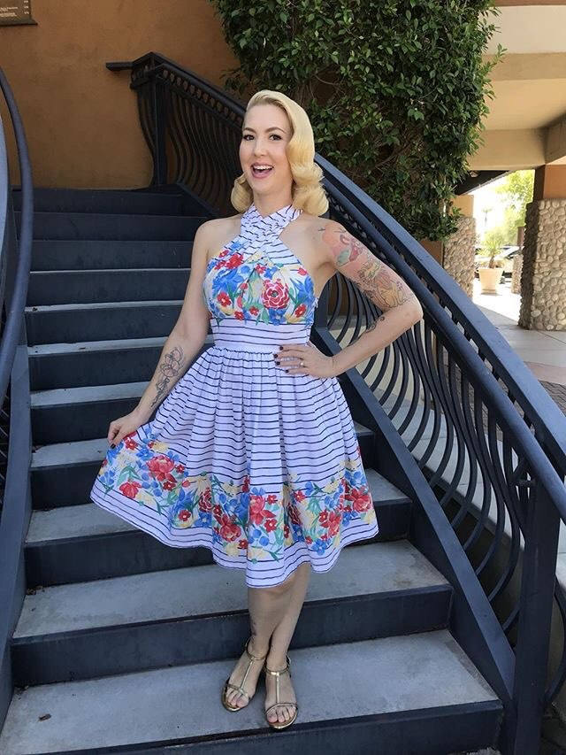 Genevieve Genevieve von VioletsinMay1945
