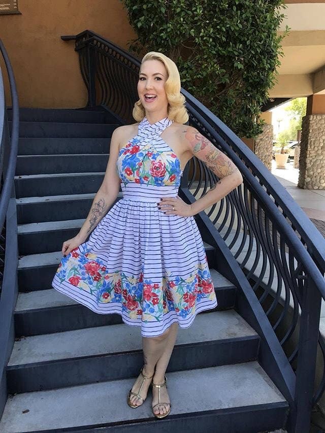 Genevieve Genevieve von VioletsinMay1945