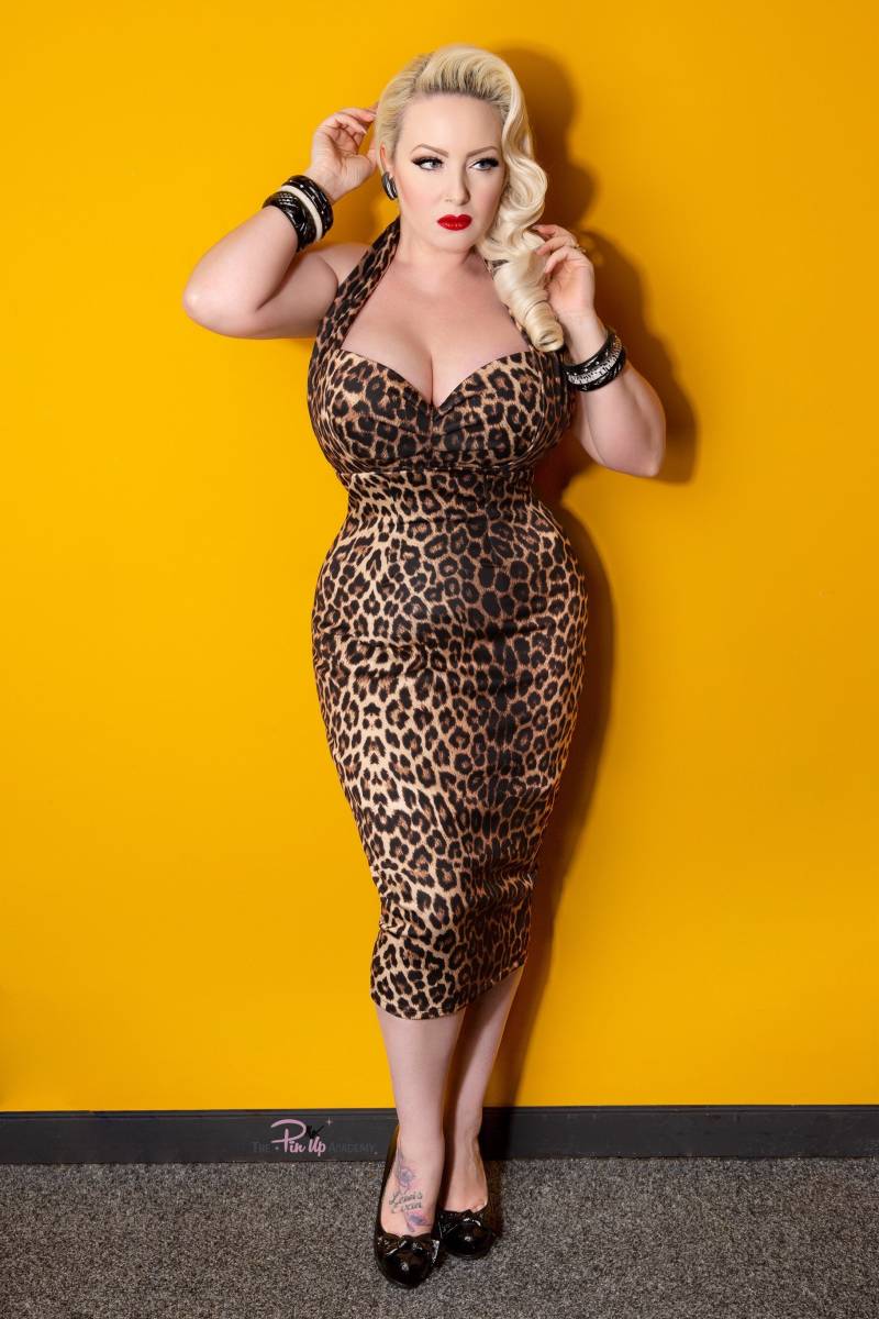 Limitierte Auflage Leopard Divine Kleid Limitierte Auflage Leopard Divine Kleid von VioletsinMay1945