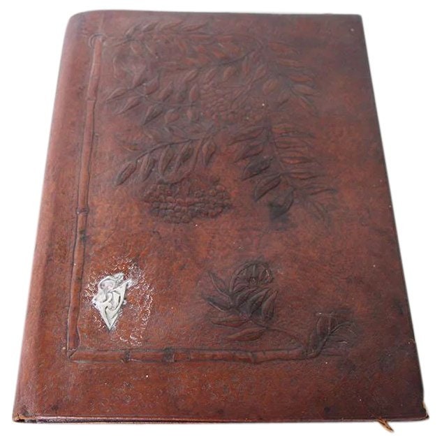 Original Frühes 20. Jahrhundert Art Deco Braunes Leder Und Silber A4 Schreibmappe, Antik von VioletteChandelier