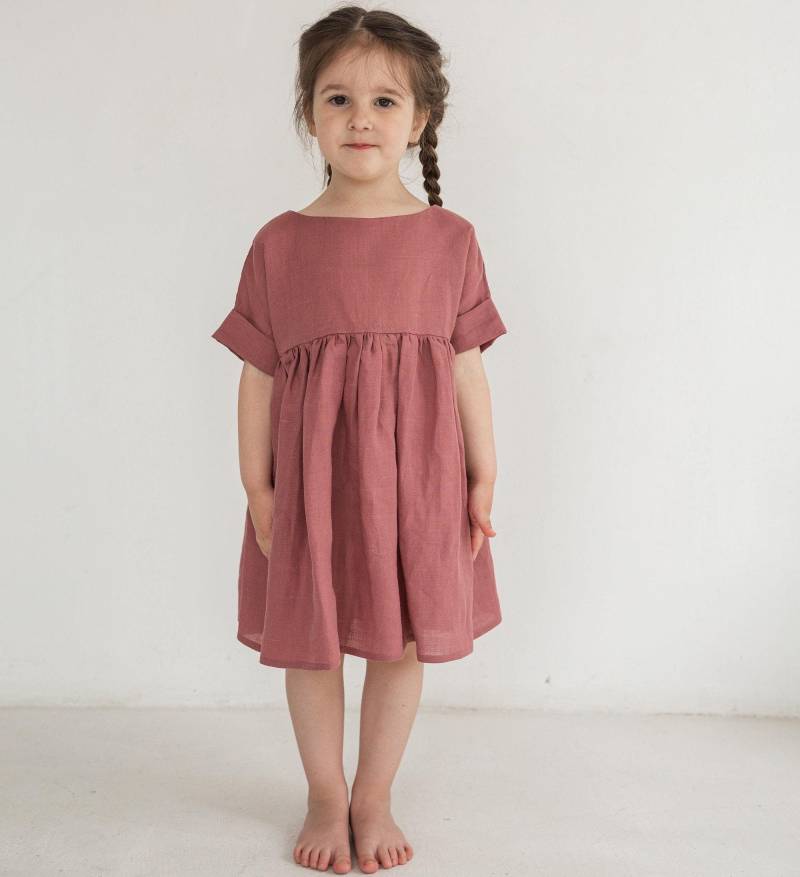 Ramie Mädchen Boho Rüschen Kleid, Handgefertigtes Lässiges Kurzarm Kleid Für von ViraApparel