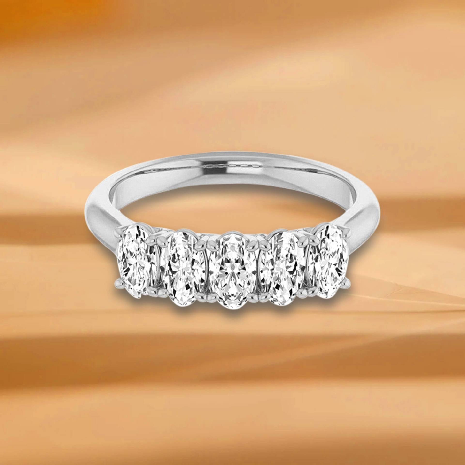 1, 05 Ct. Ovalschliff Diamant Ehering - 14K/18K Weiß, Gelb, Roségold Und Platin 950, Natürliche Diamanten Jubiläumsring von VirabyaniFineJewelry