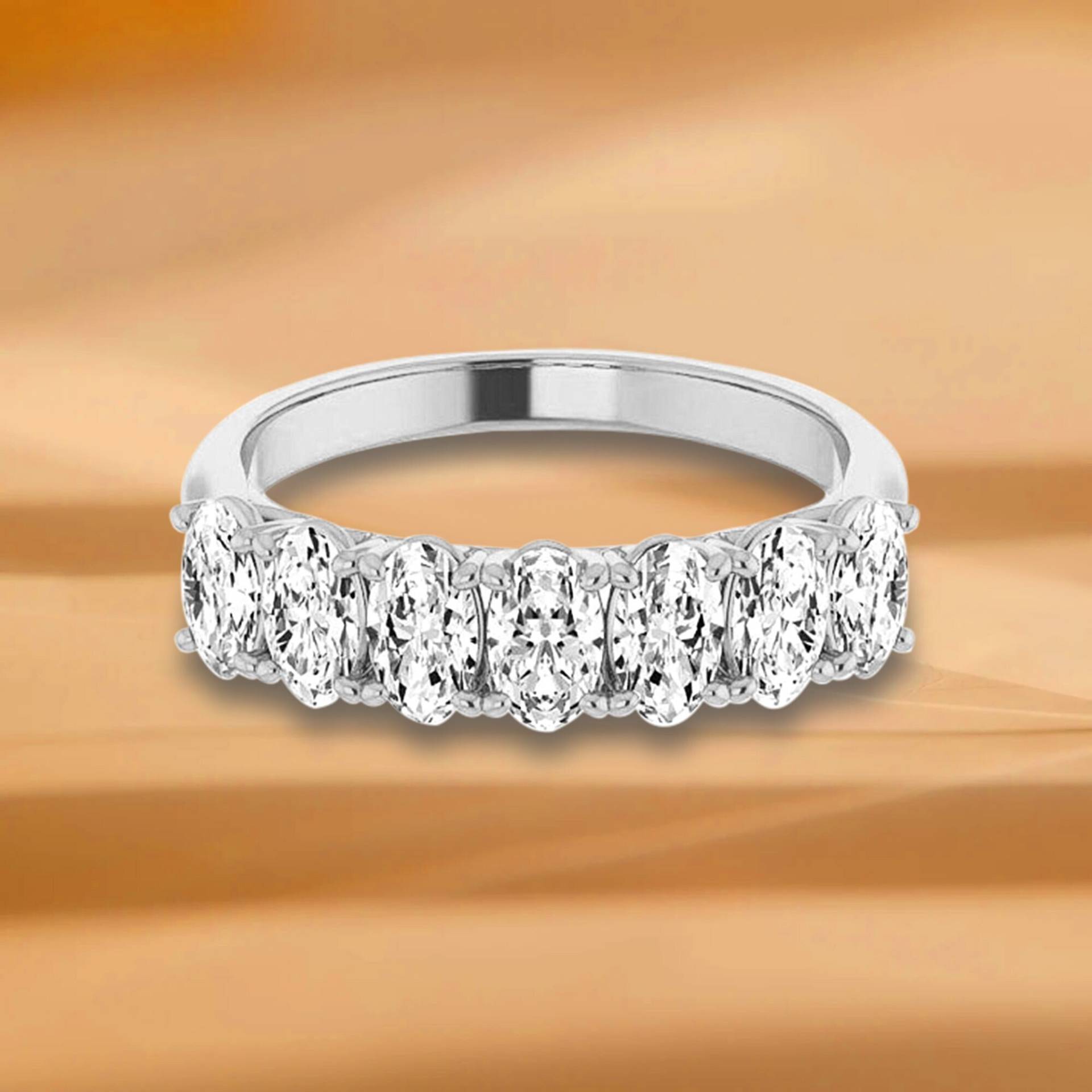 1, 47 Ct. Ovalschliff Diamant Ehering - 14K/18K Weiß, Gelb, Roségold Und Platin 950, Natürliche Diamanten Jubiläumsring von VirabyaniFineJewelry