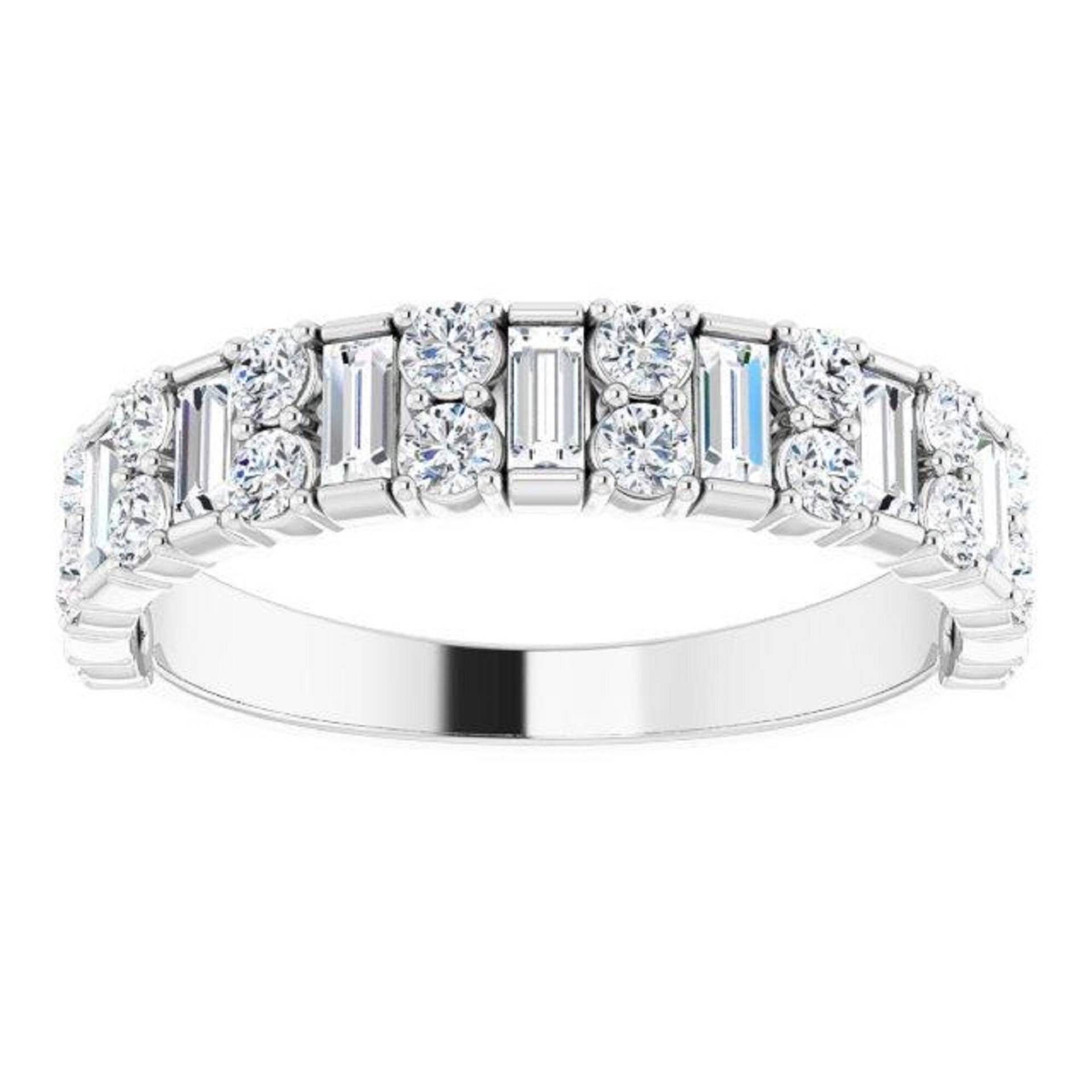 1.14 Ct. Straight Baguette & Round Cut Diamant Ehering - 14K/18K Weiß, Gelb, Roségold Und Platin 950, Natürlicher Jubiläumsring von VirabyaniFineJewelry