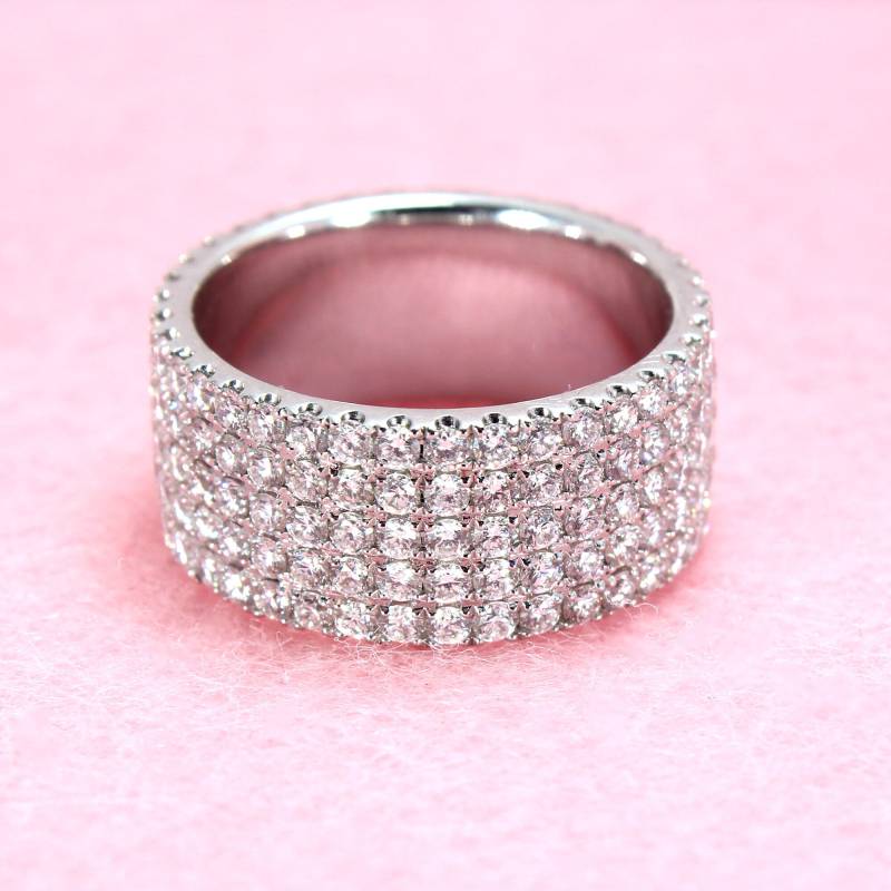 3, 05 Ctw. Diamant Eternity Band in 14K/18K Weiß, Gelb, Roségold Und Platin | 5Reih-Pave Set Breiter Ewigkeitsring Modernen von VirabyaniFineJewelry