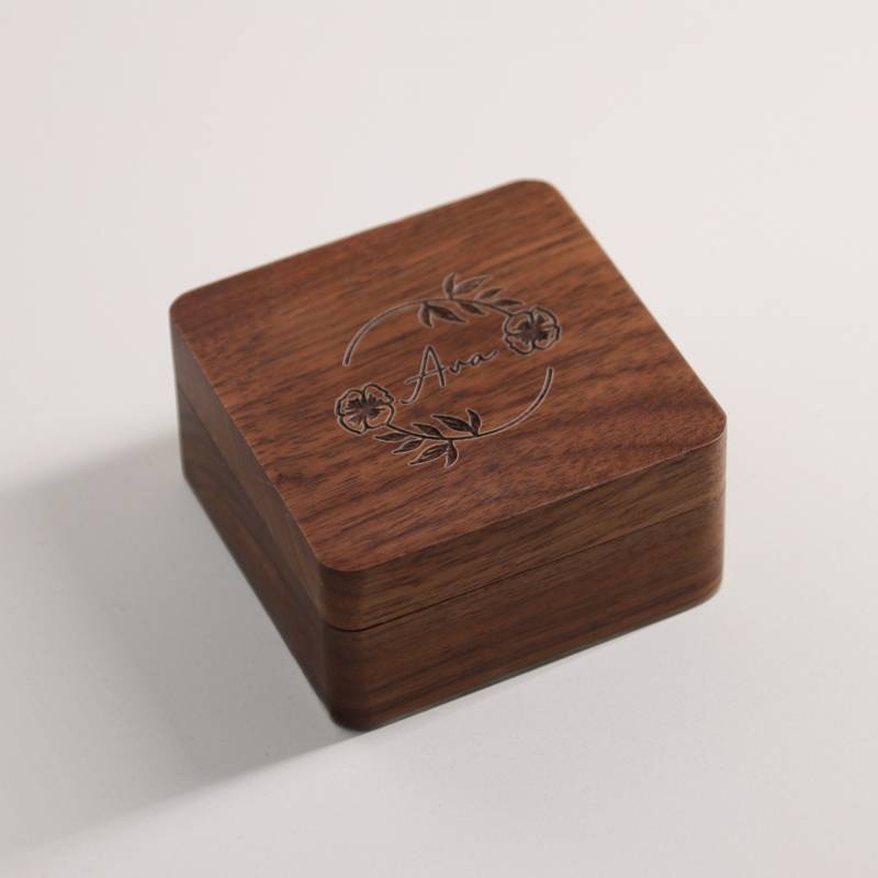 Gravur Holz Halskette Box, Personalisierte Hochzeit Zeremonie Fall, Handgemachte Verlobung Halter, Brautgeschenk Für Sie von ViralVisionStore