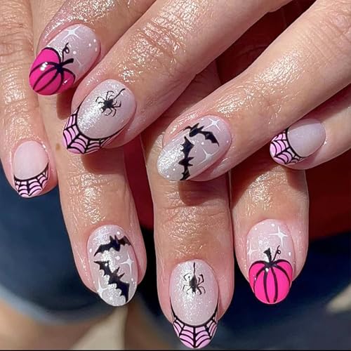 24 Halloween Press On Nägel - Glitzer Lila Kurz Almond Kunstnägel zum aufkleben - Spinnenkürbis Muster Nagelspitzen, Full Cover Fake Nails mit Kleber - geeignet für nageldesign tips Frauen & Mädchen von Virellay
