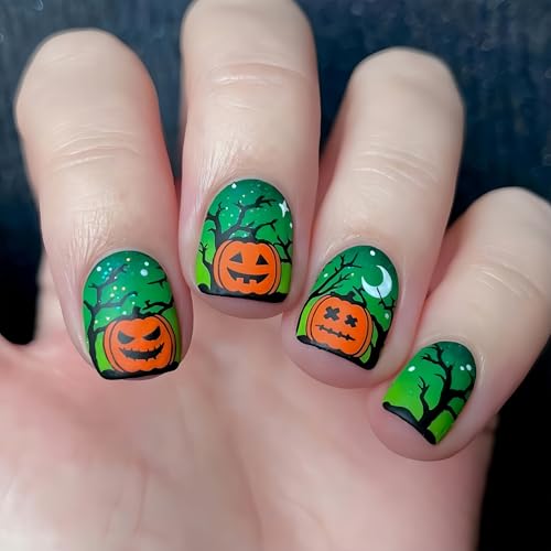 24Pcs Künstliche Fingernägel Kurz - Quadratische Halloween Nägel - Niedlich Grüner Fake Nägel - Nails Zum Aufkleben mit Tote Bäume, Kürbisse, Mond Design - Full Cover Kunstnägel für Frauen Mädchen von Virellay