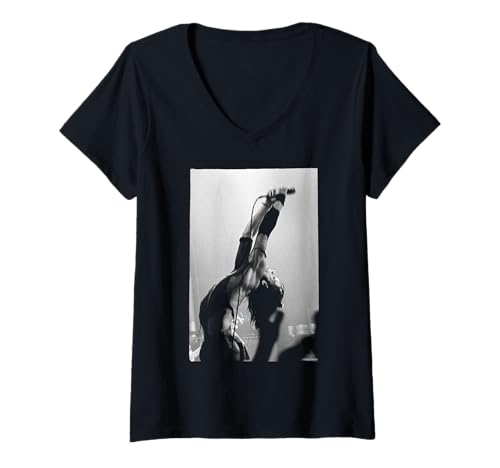 Damen Iggy Pop Live On Stage The Soldier Tour von Virginia Turbett T-Shirt mit V-Ausschnitt Damen Iggy Pop Live On Stage The Soldier Tour von Virginia Turbett T-Shirt mit V-Ausschnitt von Virginia Turbett Photography