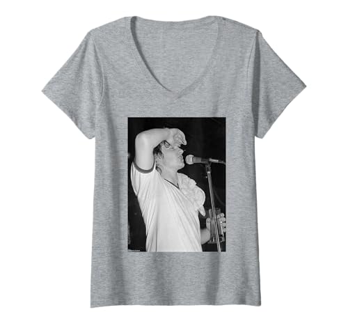Damen U2 Bono Singing Live von Virginia Turbett T-Shirt mit V-Ausschnitt Damen U2 Bono Singing Live von Virginia Turbett T-Shirt mit V-Ausschnitt von Virginia Turbett Photography