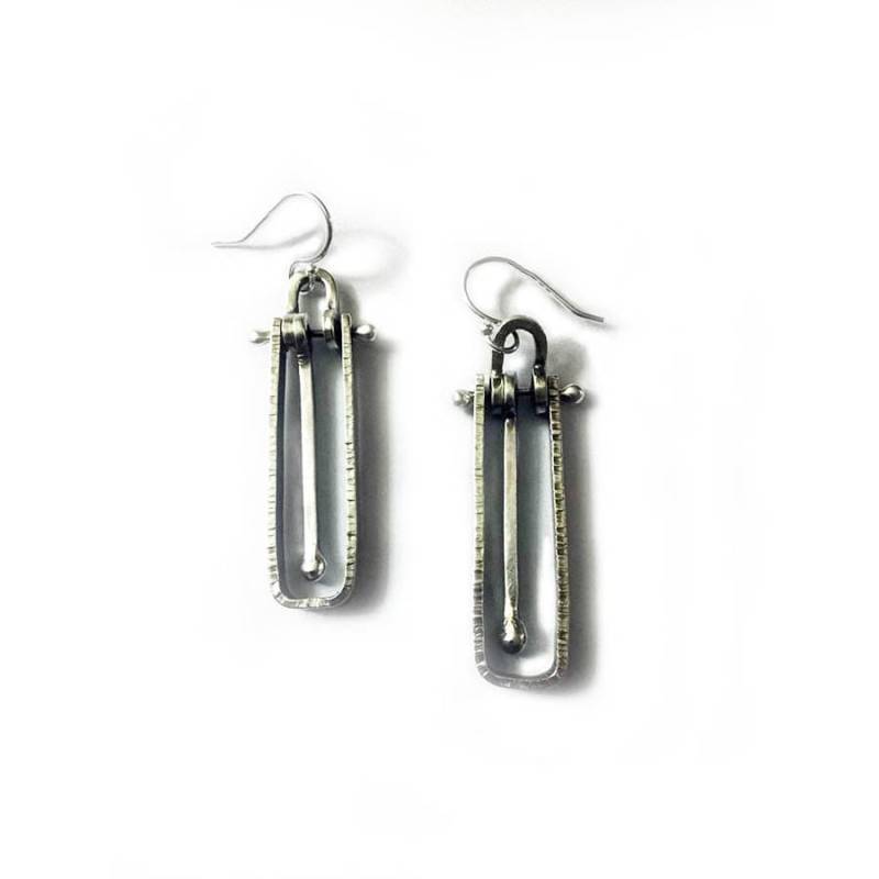 Rechteckige Ohrringe Aus Sterling Silber Mit Beweglichen Pendeln von VirginiaStevensDsgns