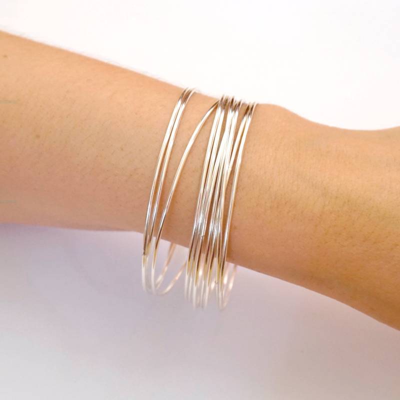 Zierliche Dünne 1, 3 Mm Runde Armreif Armband Einfach Alltag Gold Silber Messing Kupfer Minimal Traditioneller Schmuck Muss 0300 Haben von VirginiaWynne