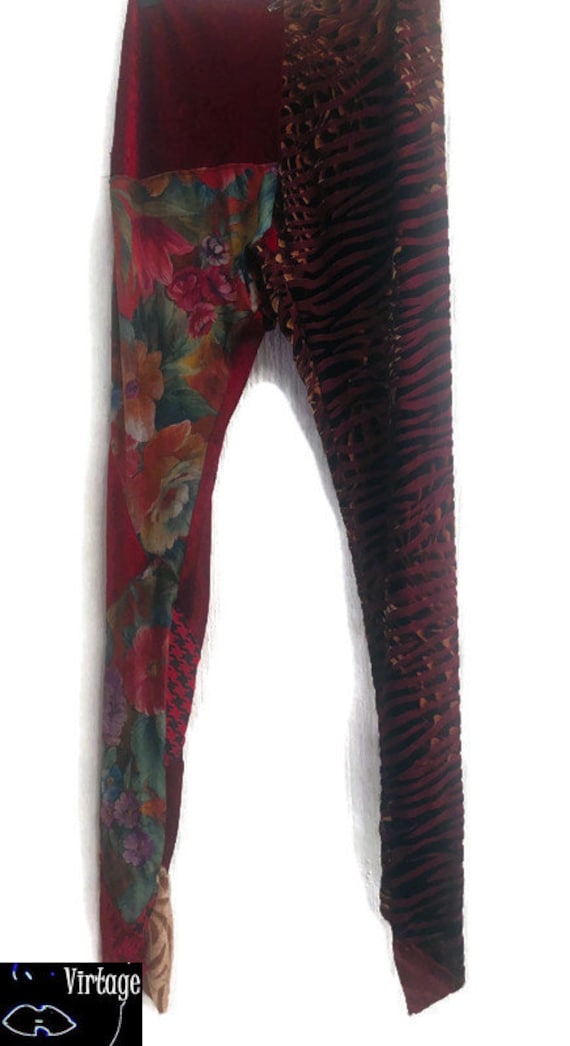 Leggings Punk Patchwork Hahnentritt Velours Rot Gr. S von VirtageVintage