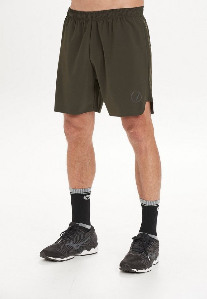 Virtus Shorts SPIER M activ mit komfortablem 4-Wege-Funktionsstretch von Virtus