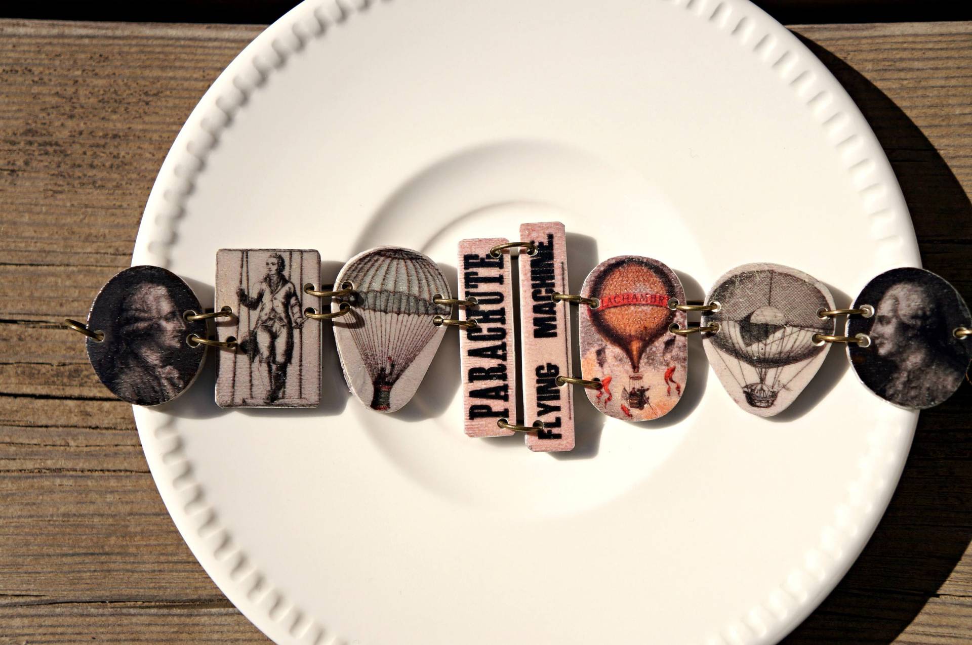 Heißluftballon Armband, Fallschirm, Heißluftballons, Ballonarmband, Ballonflug, Montgolfier, Steampunk Armband Vintage Luftballon Heißluftballon Armband, Fallschirm, Heißluftballons, Ballonarmband, Ballonflug, Montgolfier, Steampunk Armband Vintage Luftballon von VirtusFormae